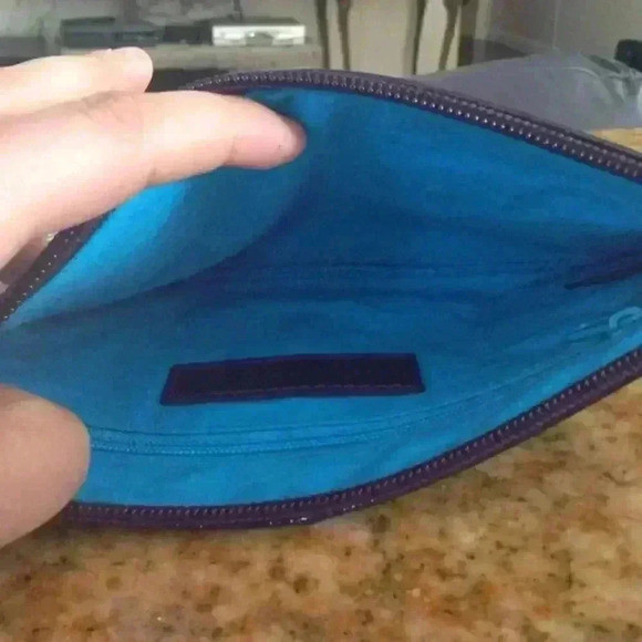 kennith cole wallet/clutch - Picture 3 of 4